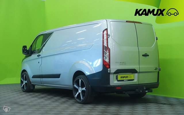 Ford Transit Custom 6