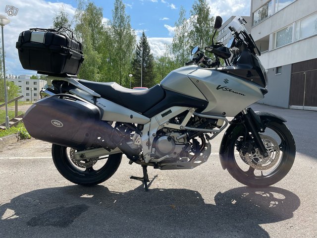 Huippu varusteltu Suzuki V-STROM. Hinta/TARJOA!, kuva 1