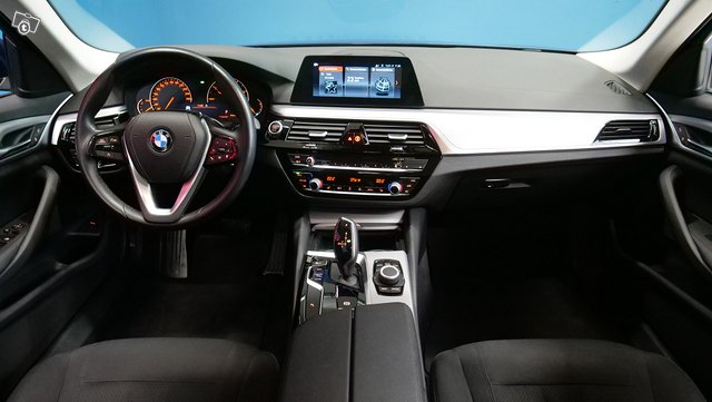 BMW 5-SARJA 6