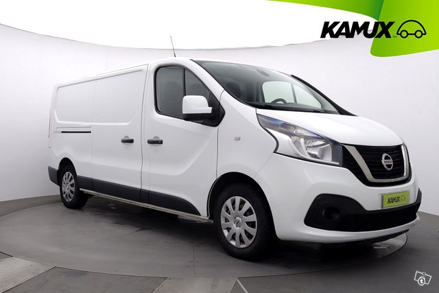 Nissan NV300