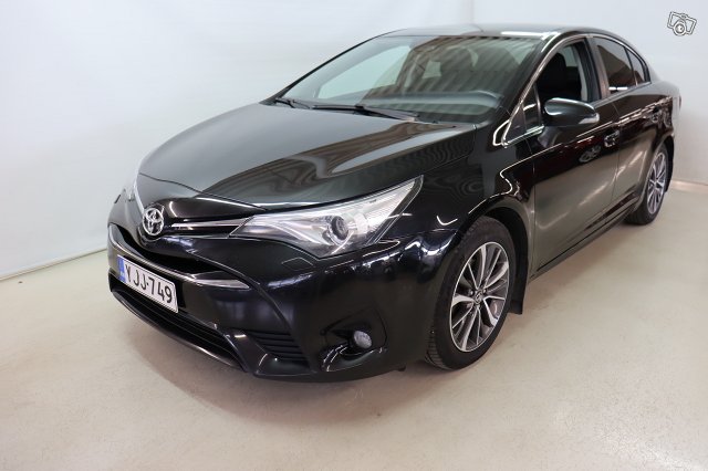 Toyota AVENSIS, kuva 1