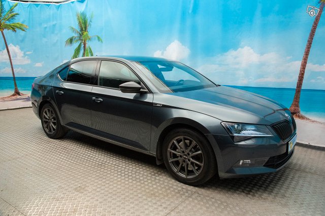 SKODA SUPERB 3