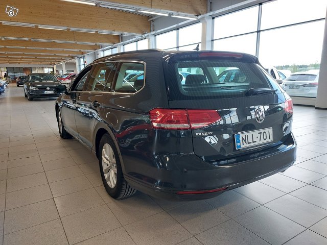 Volkswagen Passat 5