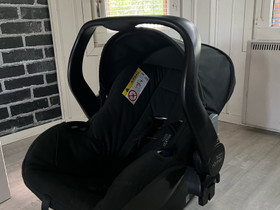 Britax turvakaukalo, Turvaistuimet ja kaukalot, Lastentarvikkeet ja lelut, Äänekoski, Tori.fi Britax turvakaukalo, Turvaistuimet ja kaukalot, Lastentarvikkeet ja lelut, Äänekoski, Tori.fi