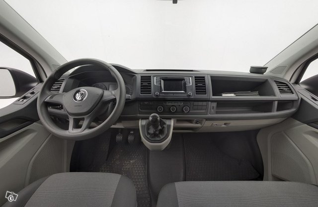 Volkswagen Transporter 11