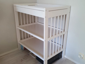 Ikea GULLIVER hoitopöytä ja hoitoalusta, Lastenhoitovälineet, Lastentarvikkeet ja lelut, Pyhtää, Tori.fi Ikea GULLIVER hoitopöytä ja hoitoalusta, Lastenhoitovälineet, Lastentarvikkeet ja lelut, Pyhtää, Tori.fi