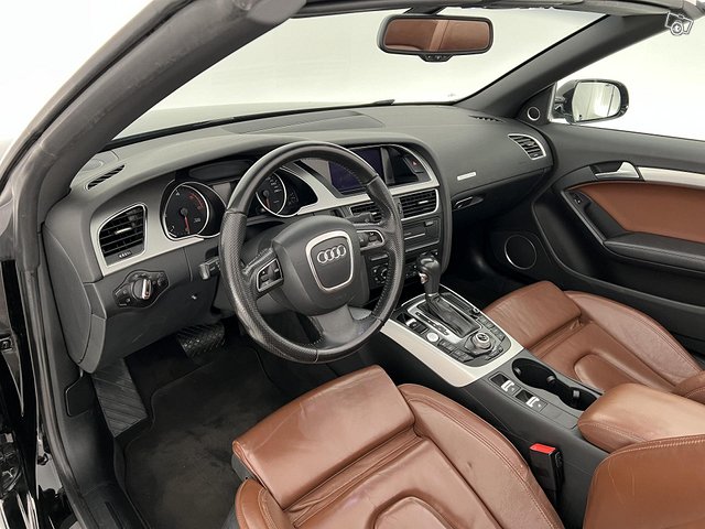Audi A5 11
