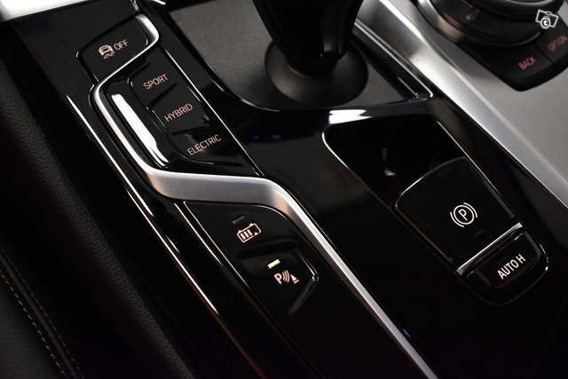 BMW 530 23