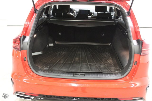 KIA CEED 10