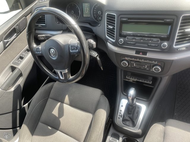 Volkswagen SHARAN 2,0TDI A 12