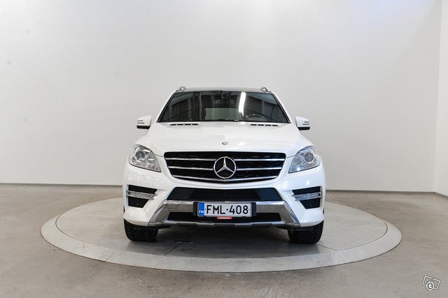 Mercedes-Benz ML 2