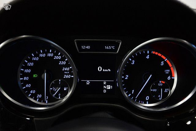 Mercedes-Benz ML 20