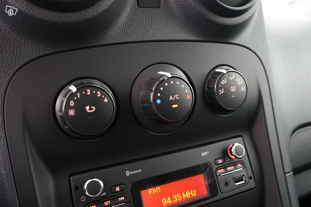 Mercedes-Benz Citan 10