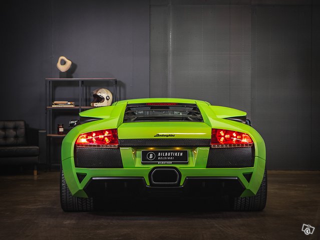 Lamborghini Murcielago 5