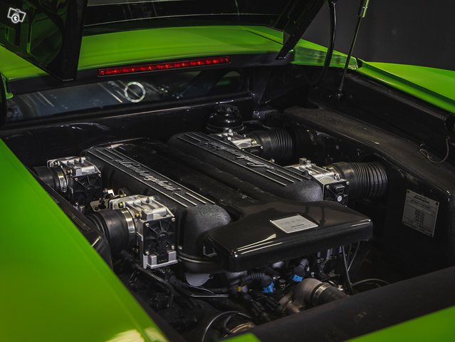 Lamborghini Murcielago 15