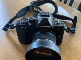 Olympus om-d e-m10+25mm objektiivi, Kamerat, Kamerat ja valokuvaus, Jyväskylä, Tori.fi Olympus om-d e-m10+25mm objektiivi, Kamerat, Kamerat ja valokuvaus, Jyväskylä, Tori.fi