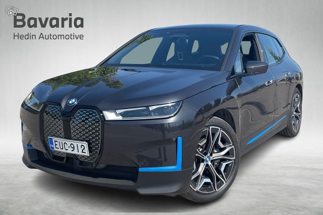 BMW IX