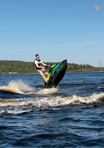 Seadoo spark trixx 2up