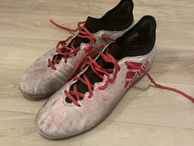 Adidas Techfit X nappikset 44, Jalkapallo, Urheilu ja ulkoilu, Kokkola, Tori.fi Adidas Techfit X nappikset 44, Jalkapallo, Urheilu ja ulkoilu, Kokkola, Tori.fi