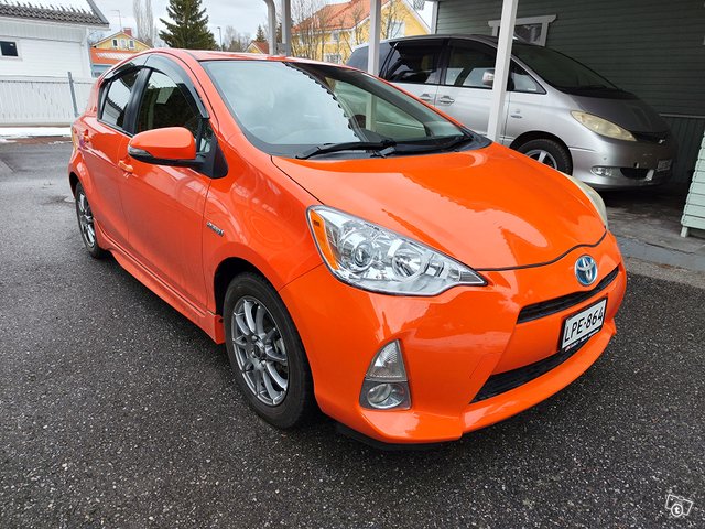 Toyota Aqua, kuva 1