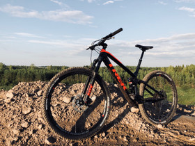Trek Fuel EX 9.7, Maastopyörät, Polkupyörät ja pyöräily, Pietarsaari, Tori.fi Trek Fuel EX 9.7, Maastopyörät, Polkupyörät ja pyöräily, Pietarsaari, Tori.fi