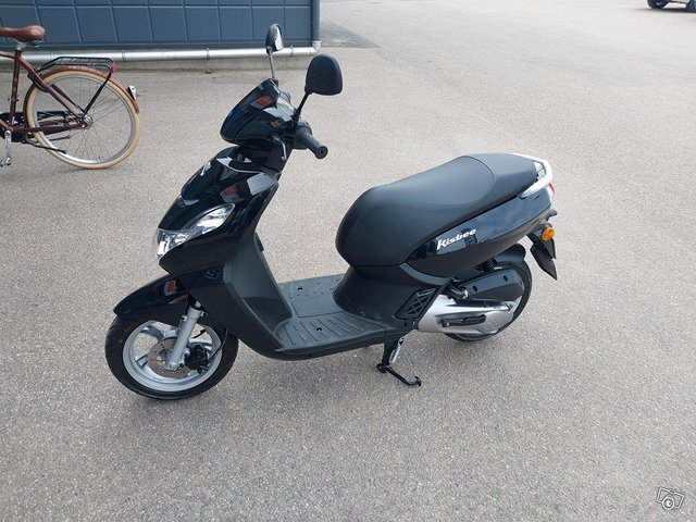 Uudenveroinen Peugeot Kisbee skootteri (2022), kuva 1