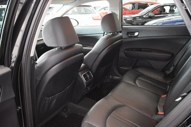 Kia Optima 18