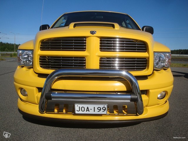Dodge Ram 1500 4