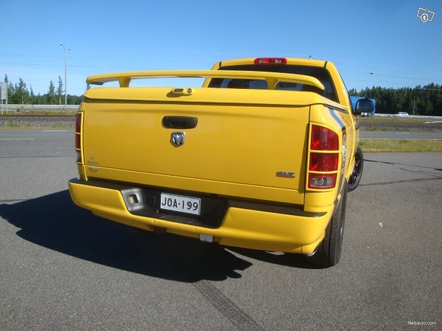 Dodge Ram 1500 5
