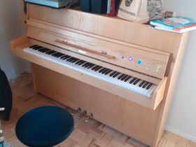 Vanha Hellas piano, Pianot, urut ja koskettimet, Musiikki ja soittimet, Oulu, Tori.fi Vanha Hellas piano, Pianot, urut ja koskettimet, Musiikki ja soittimet, Oulu, Tori.fi