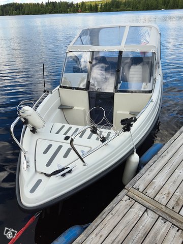 Moottorivene Terhi 475 BR, kuva 1