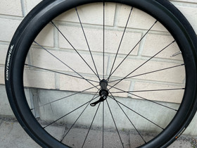 VARATTU Hiilikuituvanne maantiepyörään 40mm, Pyörätarvikkeet ja kypärät, Polkupyörät ja pyöräily, Lappeenranta, Tori.fi VARATTU Hiilikuituvanne maantiepyörään 40mm, Pyörätarvikkeet ja kypärät, Polkupyörät ja pyöräily, Lappeenranta, Tori.fi