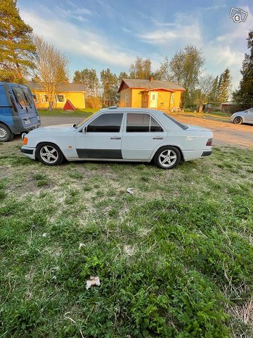 Mercedes-Benz 250, kuva 1
