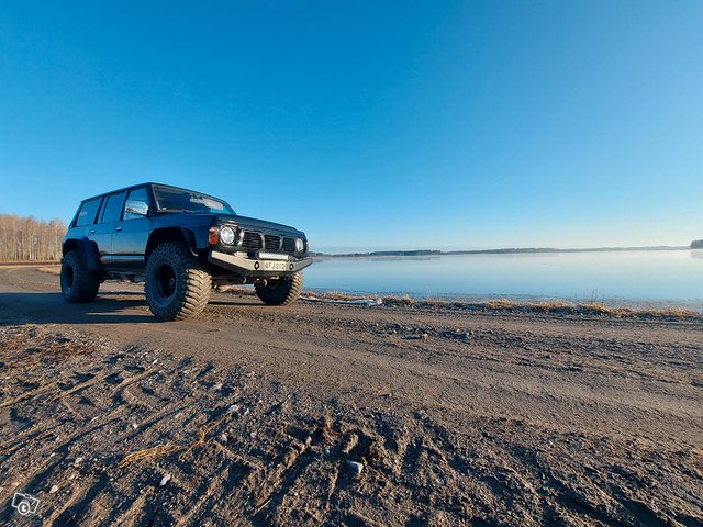 Nissan Patrol, kuva 1