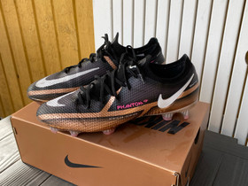 Nike Phantom Gt 2 Elite Koko 44, Jalkapallo, Urheilu ja ulkoilu, Pori, Tori.fi Nike Phantom Gt 2 Elite Koko 44, Jalkapallo, Urheilu ja ulkoilu, Pori, Tori.fi