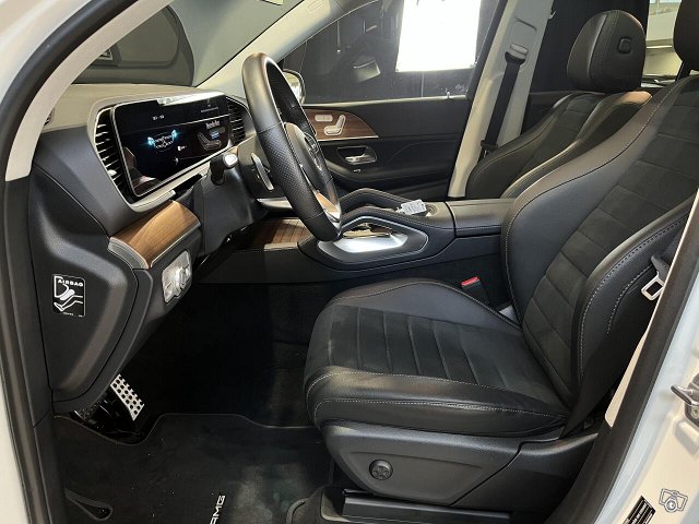 Mercedes-Benz GLE 13