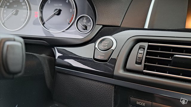 BMW 520 19