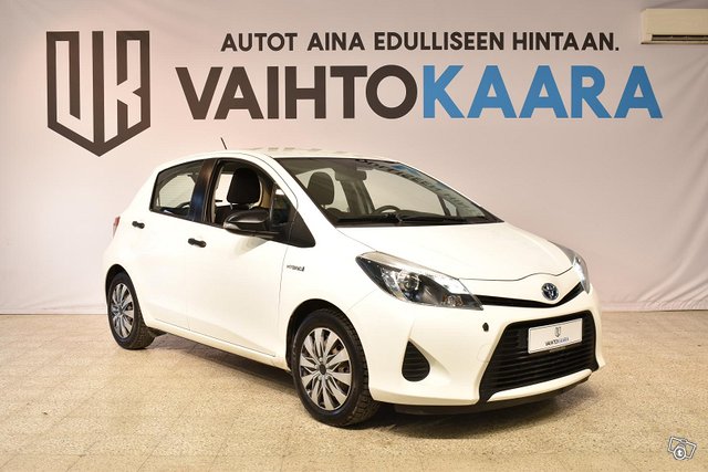 Toyota Yaris 10