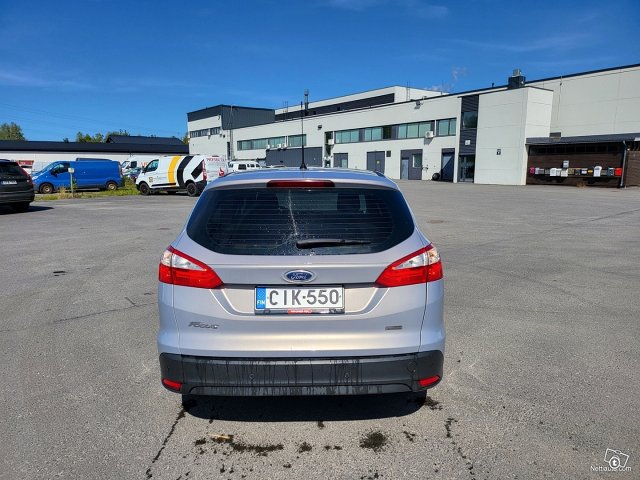 Ford Focus 10