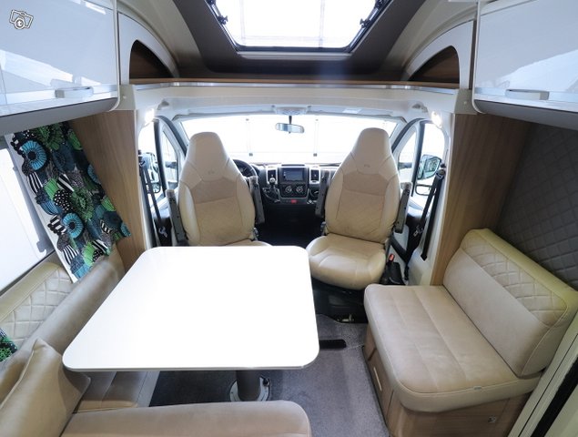 Adria MATRIX M 670 SL Plus 11