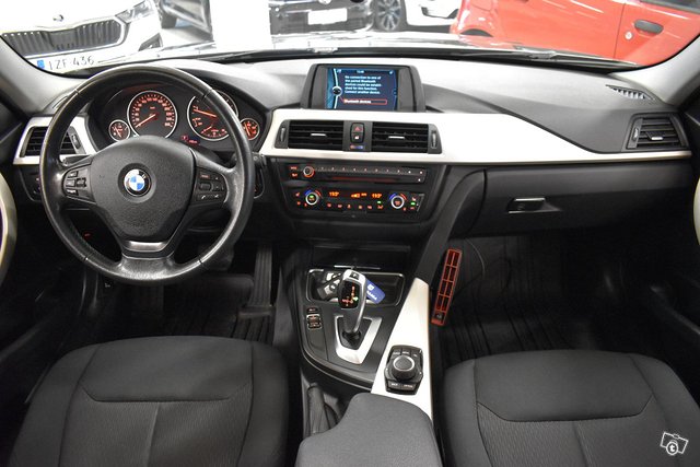 BMW 320 16