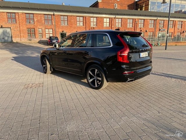 Volvo XC90 4