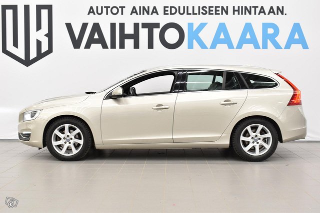Volvo V60 3