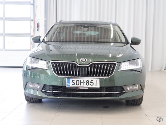 Skoda Superb 2