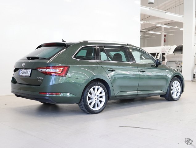 Skoda Superb 5