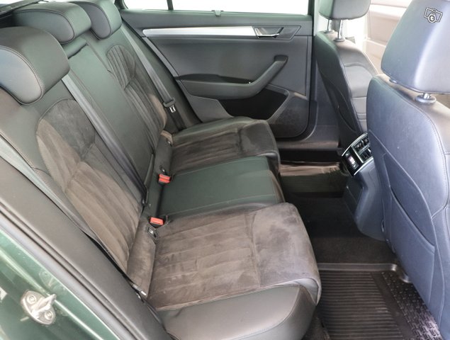 Skoda Superb 10