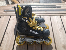 Bauer rullaluistimet jr koko 1, Rullaluistelu ja skeittaus, Urheilu ja ulkoilu, Rauma, Tori.fi Bauer rullaluistimet jr koko 1, Rullaluistelu ja skeittaus, Urheilu ja ulkoilu, Rauma, Tori.fi