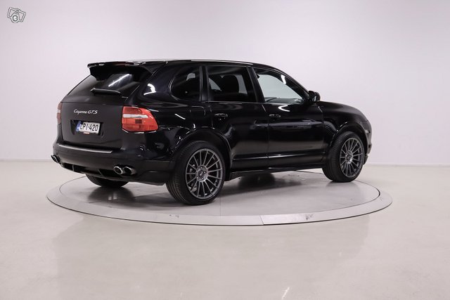 Porsche Cayenne 4