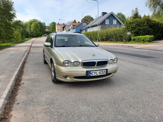 Jaguar X-Type, kuva 1