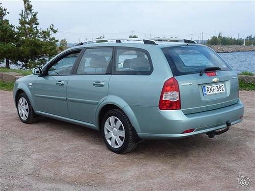 Chevrolet NUBIRA 9